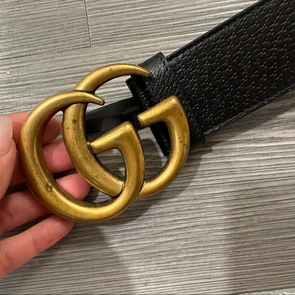 ❌ SOLD ❌ Authentic Gucci leather belt with double G buckle - Picture 5 of 6